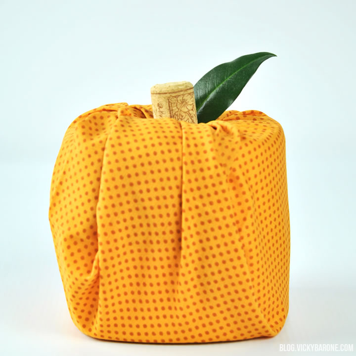 DIY Toilet Paper Pumpkins | Vicky Barone