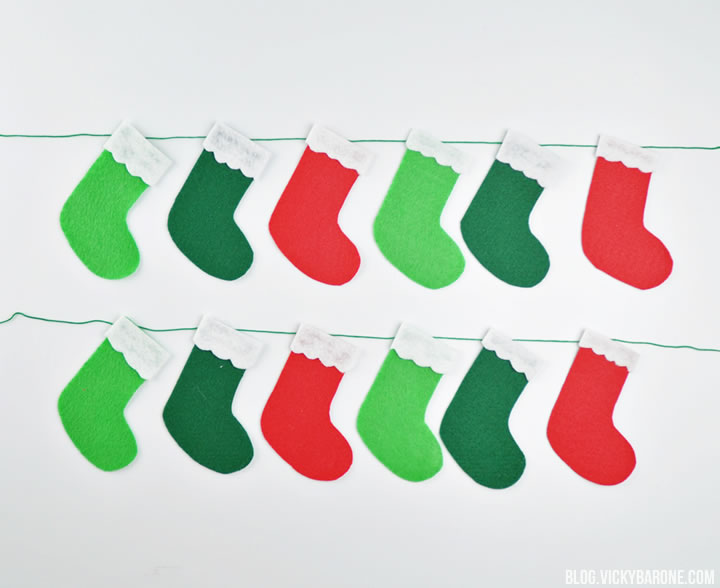 DIY No-Sew Felt Stocking Garland | Vicky Barone | last minute Christmas decor