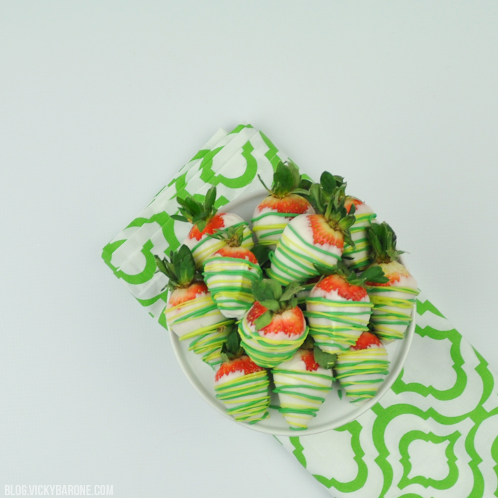 Chocolate Covered St. Patrick's Day Strawberries | Vicky Barone